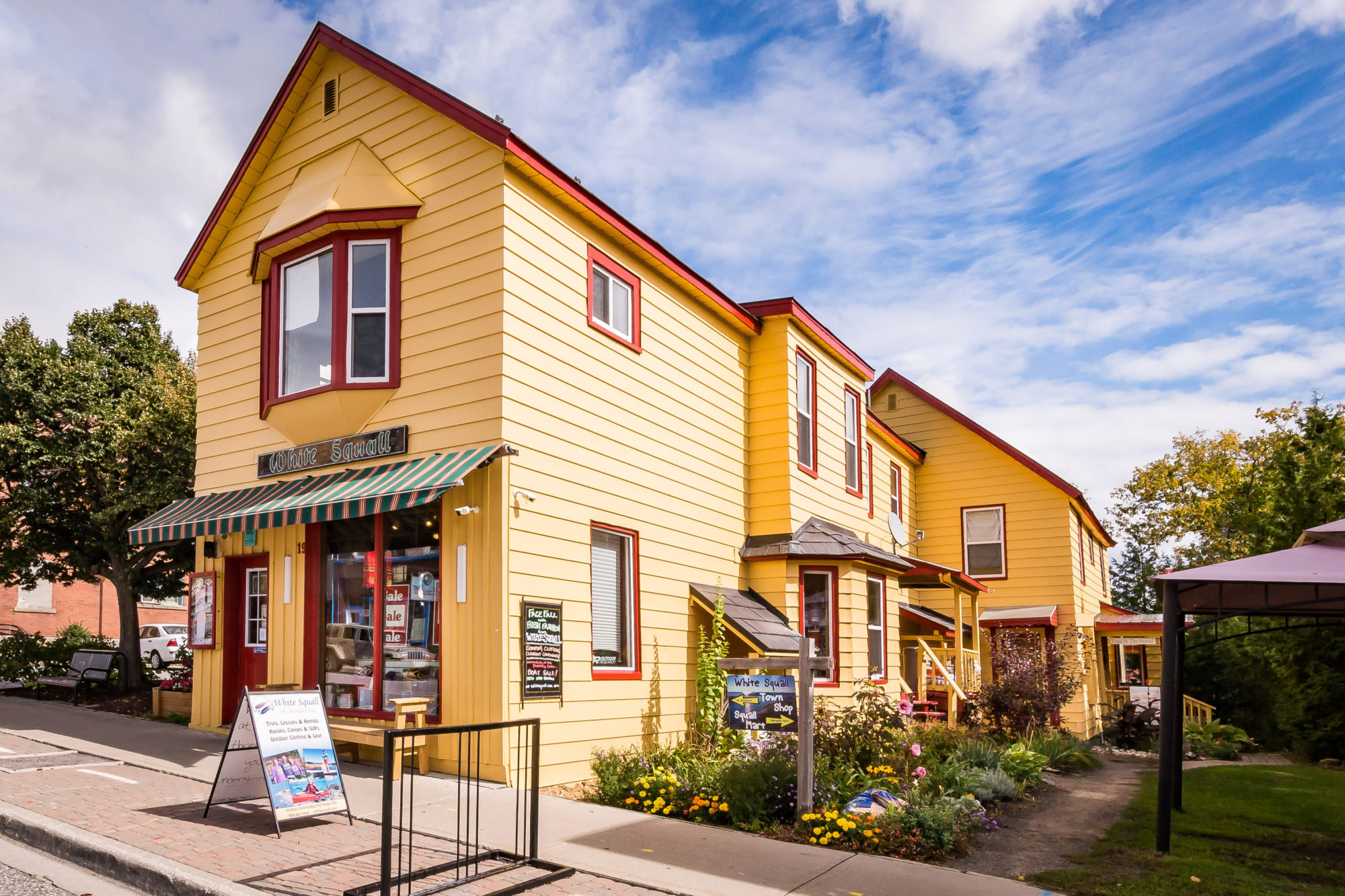 White Squall Outdoor Store Kayak Ontario